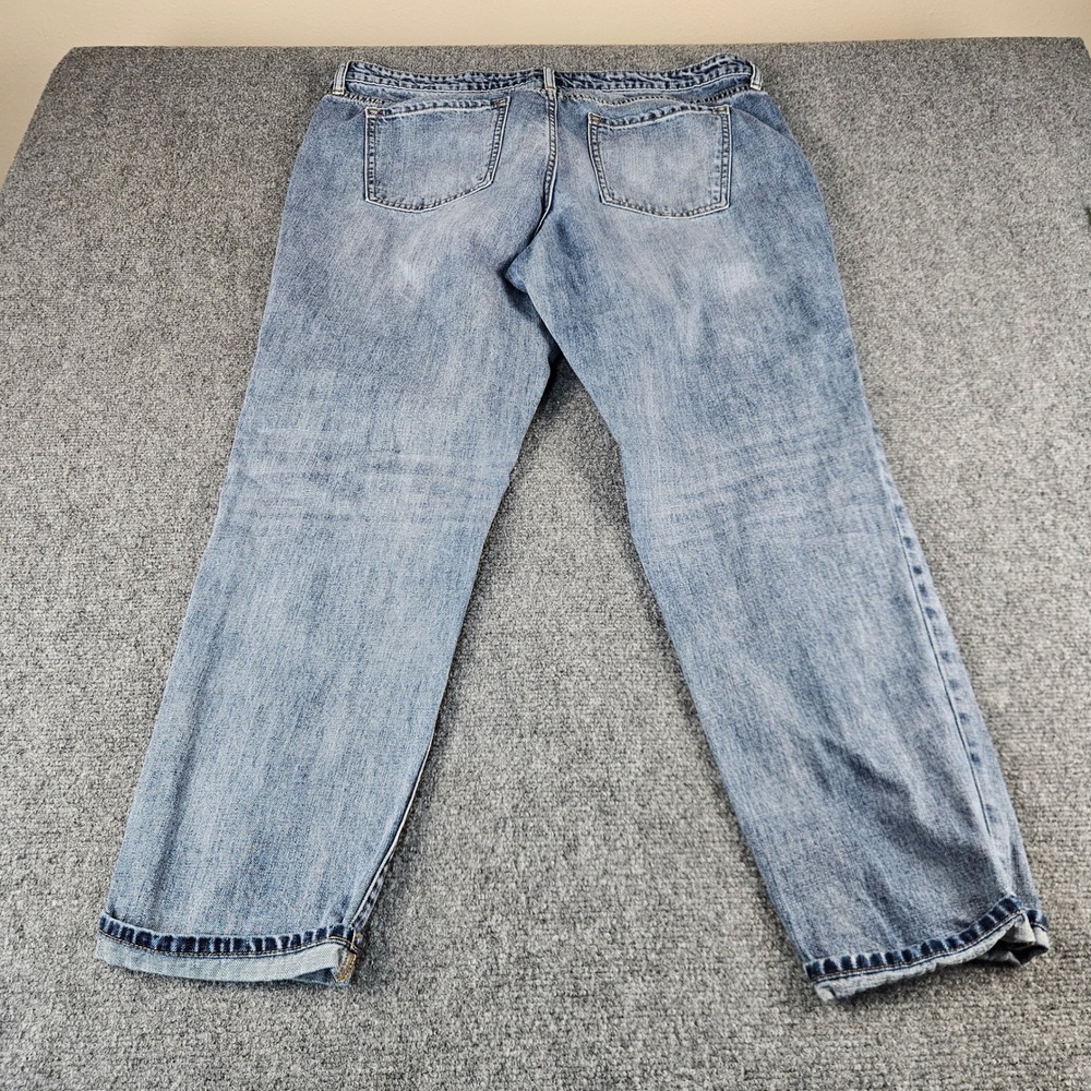 Gap Sexy Boyfriend Fit Embroidered Distressed Jeans Light Wash Womens 16/34R - Picture 9 of 9